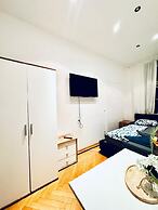 Perfect 7BR Stay Near Hauptbahnhof