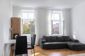 Perfect 7BR Stay Near Hauptbahnhof