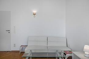 Perfect 7BR Stay Near Hauptbahnhof