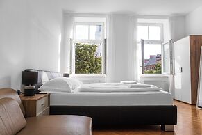 Perfect 7BR Stay Near Hauptbahnhof