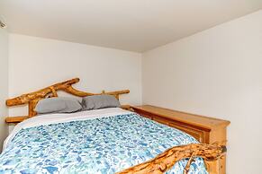 Cozy Girdwood Apt: 1 Block From Alyeska Resort