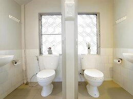 BJ&Radisson SeaView Hotel