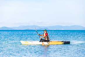 BJ&Radisson SeaView Hotel