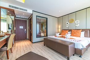 BJ&Radisson SeaView Hotel