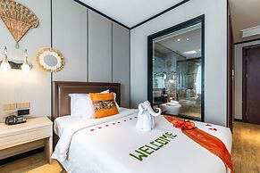 BJ&Radisson SeaView Hotel