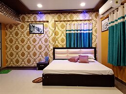 H R Paying Guest House