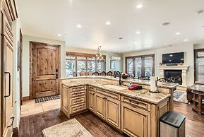 Strand Haus Ski In Ski Out At Canyons 2 Bedroom Condo