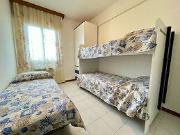 Bright Apartment Close to the Beach