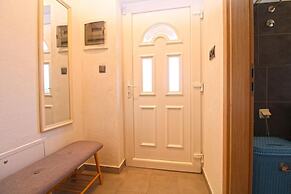 Spacious Apartment With Terrace and BBQ