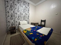 HOTEL 7DAYS