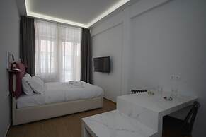 Tip Top Suites