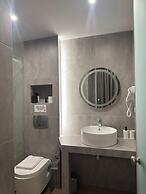 Tip Top Suites