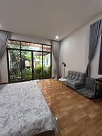 HOMESTAY HALONA