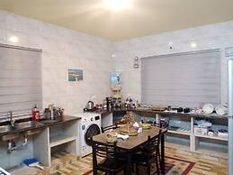 AL-Bustan House & Umm Qais