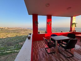 AL-Bustan House & Umm Qais