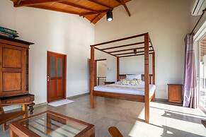 Villa Victoria Edge