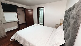 Sanchz Aqua Lounge Hotel by Chat Noir