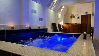 Sanchez hotel Spa by Chat Noir