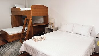 Sanchz Aqua Lounge Hotel by Chat Noir