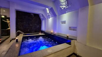 Sanchez hotel Spa by Chat Noir