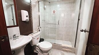 Sanchz Aqua Lounge Hotel by Chat Noir