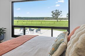 Warrawindi Escapes