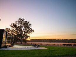 Warrawindi Escapes