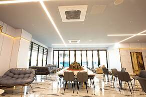 The One Business Hotel