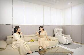 The One Business Hotel