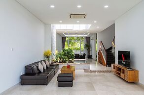 Thao Dien Garden Villa 5BR Luxury Oasis