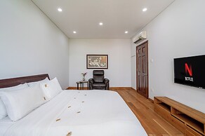 Thao Dien Garden Villa 5BR Luxury Oasis