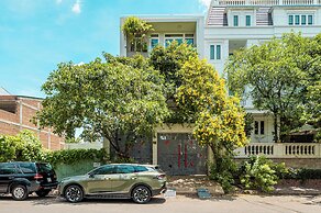 Thao Dien Garden Villa 5BR Luxury Oasis