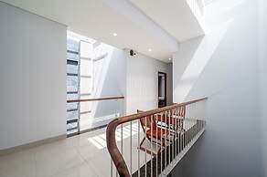 Thao Dien Garden Villa 5BR Luxury Oasis