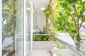 Thao Dien Garden Villa 5BR Luxury Oasis