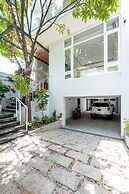 Thao Dien Garden Villa 5BR Luxury Oasis