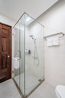 Thao Dien Garden Villa 5BR Luxury Oasis