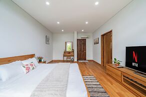 Thao Dien Garden Villa 5BR Luxury Oasis