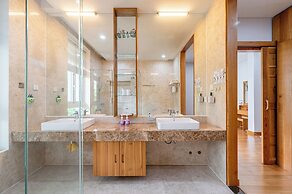 Thao Dien Garden Villa 5BR Luxury Oasis
