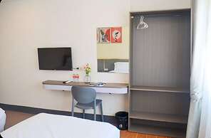 Apollo Vientiane Hotel