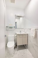 3BR Prime Luxury near NYC w Arcade Room