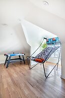 3BR Prime Luxury near NYC w Arcade Room