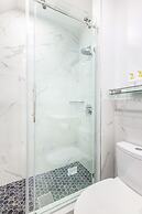 3BR Prime Luxury near NYC w Arcade Room