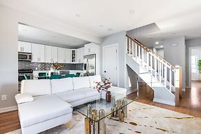 3BR Prime Luxury near NYC w Arcade Room