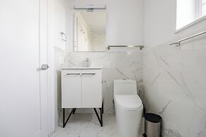3BR Prime Luxury near NYC w Arcade Room