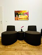 9BR Apt for 18P Walk to Augarten