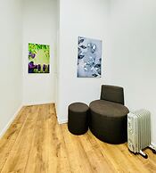 9BR Apt for 18P Walk to Augarten