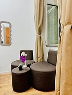 9BR Apt for 18P Walk to Augarten