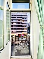 9BR Apt for 18P Walk to Augarten