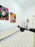 9BR Apt for 18P Walk to Augarten