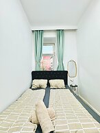 9BR Apt for 18P Walk to Augarten